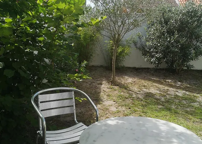 度假居 La Maison Du Mauret 安德诺莱斯贝恩